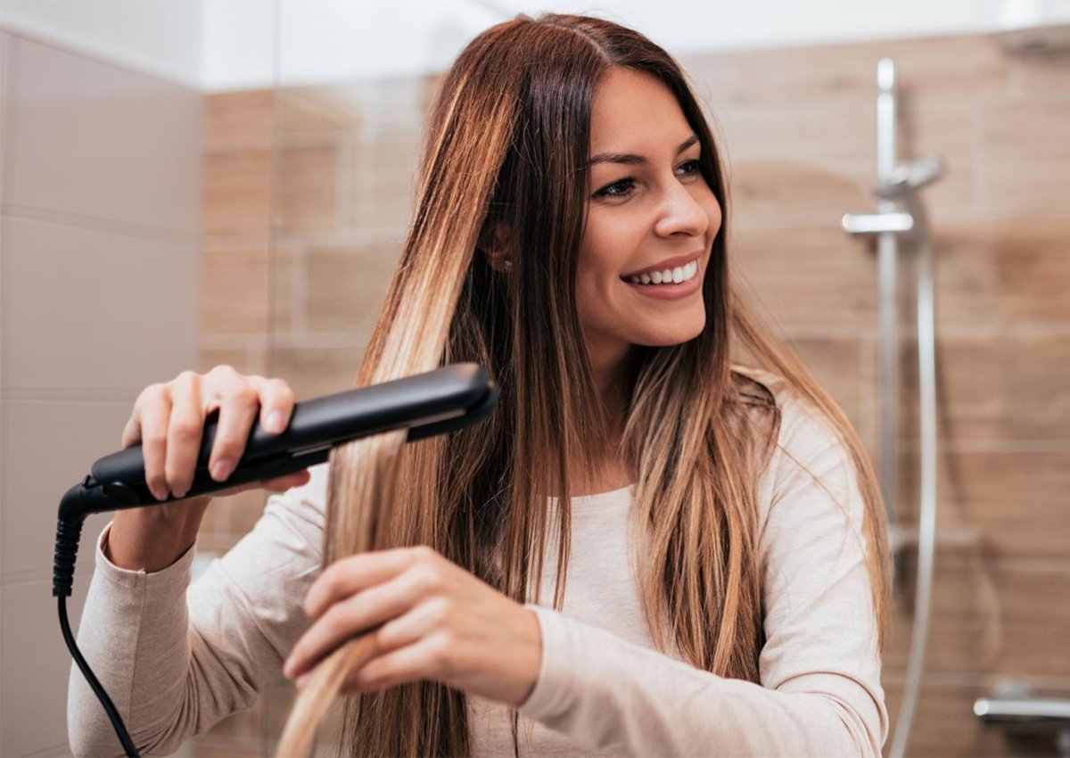 5 Cara Catok Rambut Yang Benar Agar Tidak Mudah Rusak